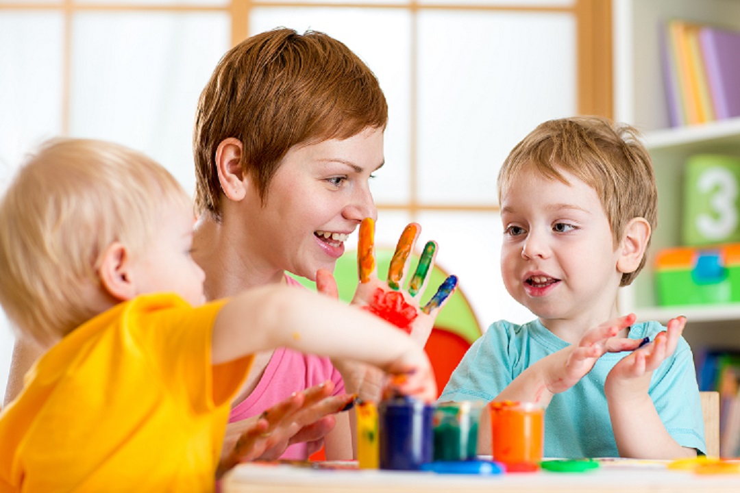 Éducation à la Petite Enfance